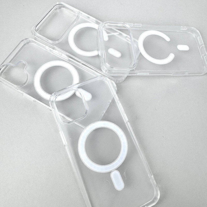 Чохол із магнітом MagSafe Clear Case для iPhone 14 Pro