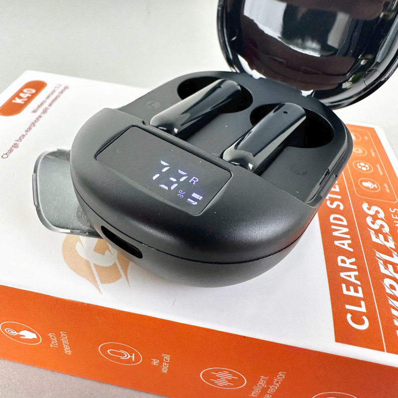 Бездротові навушники К40 series, EarBuds, Smart Case (Чорний)